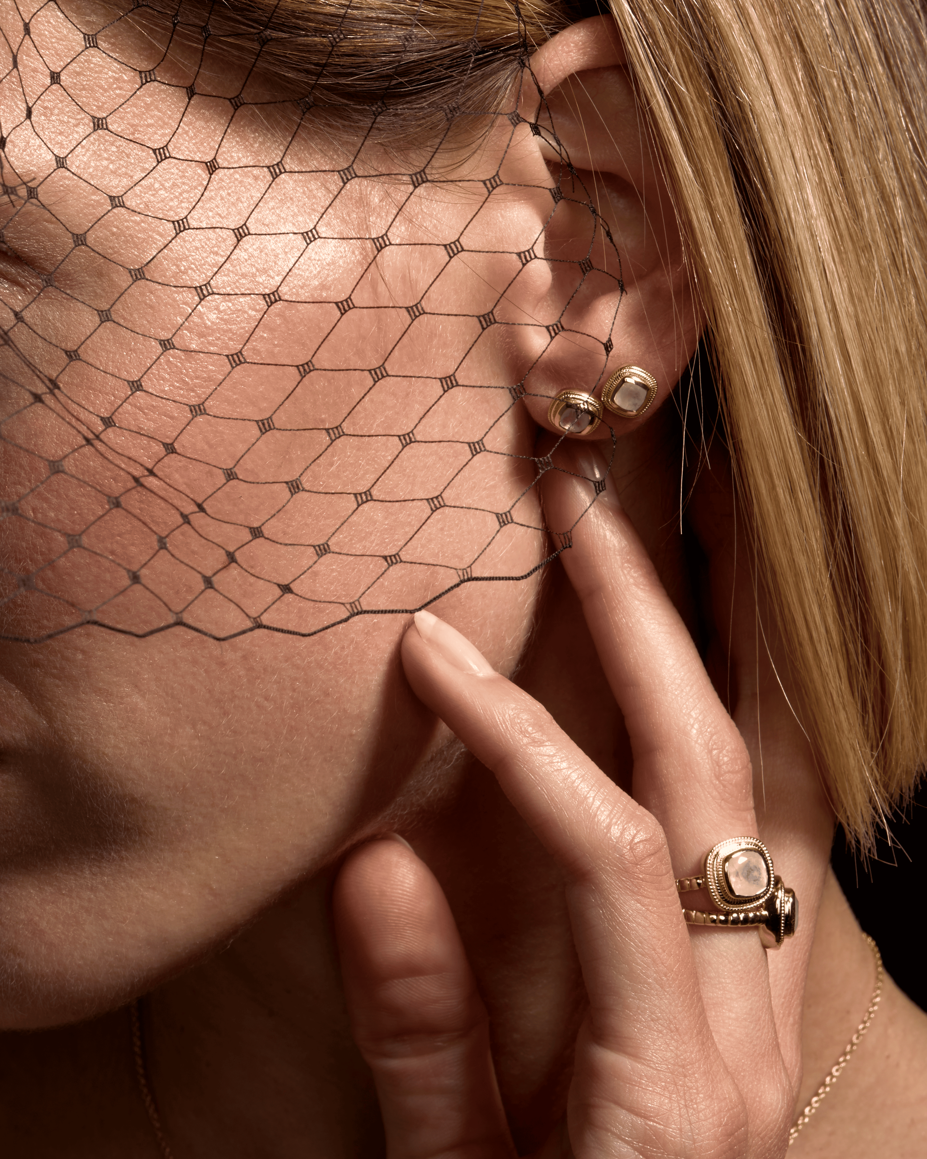 Boucle d'oreille Sadura – Pierre de Lune